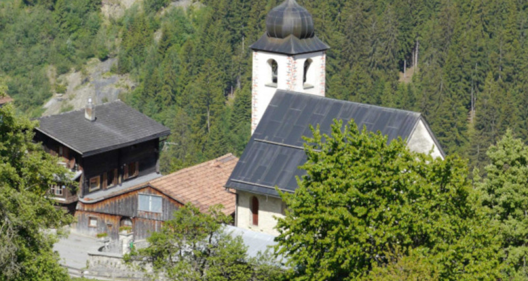 Kleinod an der Alpentransversalen - Führung Reformierte Kirche Pitasch (gdl_882409025_image) Kleinod an der Alpentransversalen - Führung Reformierte Kirche Pitasch (gdl_882409025_image)