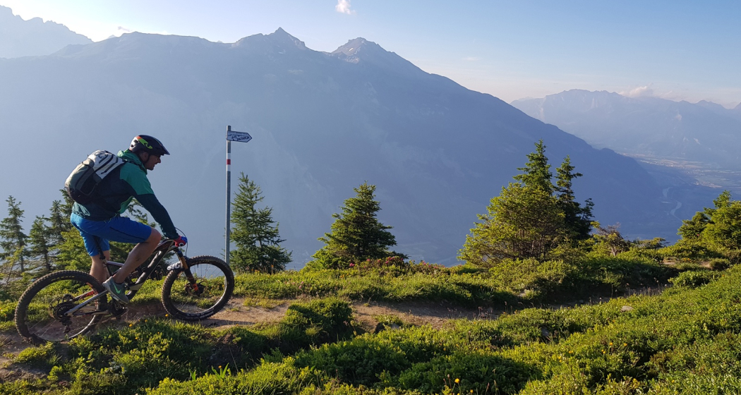 Lady Patricia Trail, gegenüber der Calanda
