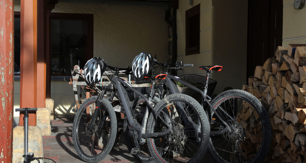 Wir vermieten auch E.Bikes Wir vermieten auch E.Bikes