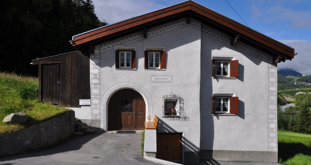 Frontseite des Hauses Frontseite des Hauses
