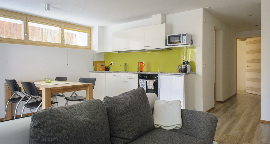 img_y2n-w7v_jfdca_y2w