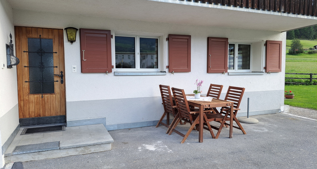 img_y2n-w7v_jfgjb_y2w