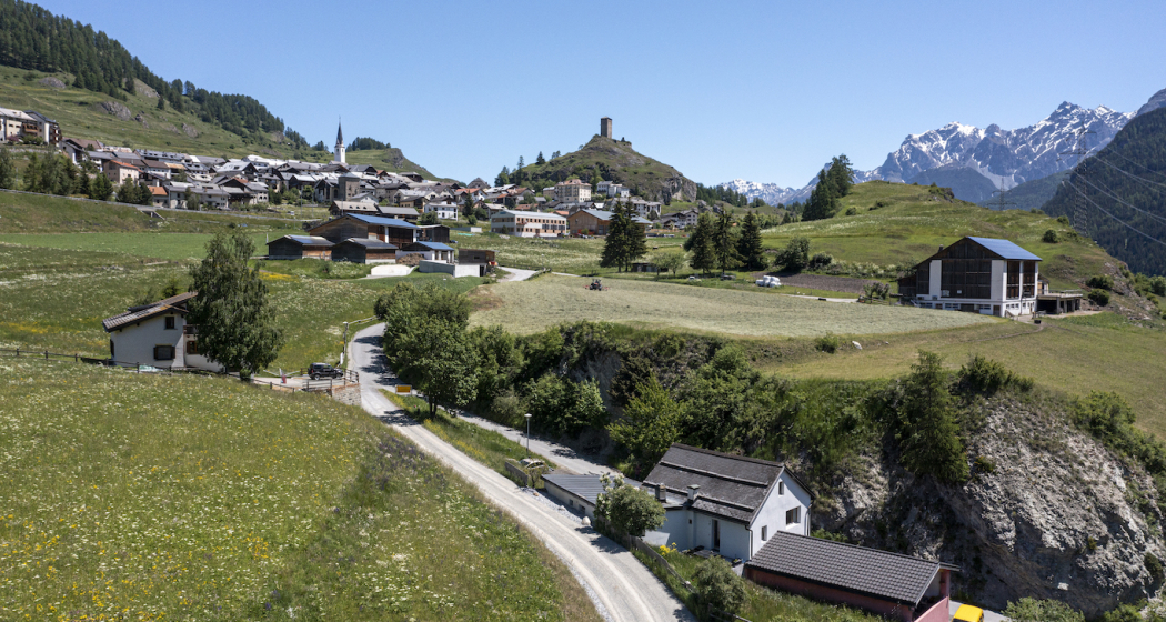 img_y2n-w7v_jhecd_y2w