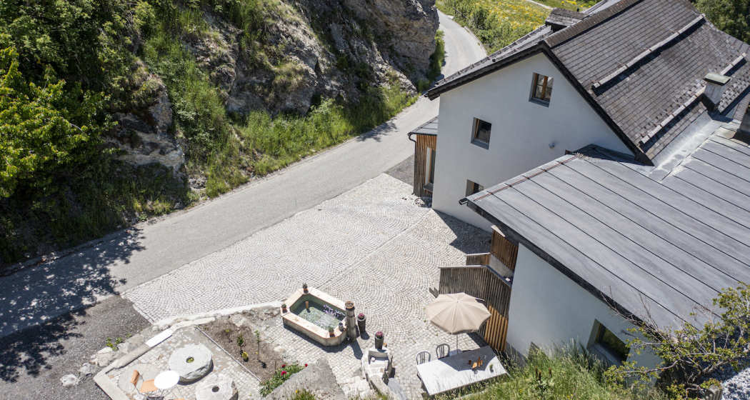 img_y2n-w7v_jhecg_y2w