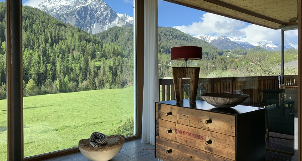 img_y2n-w7v_jigic_y2w