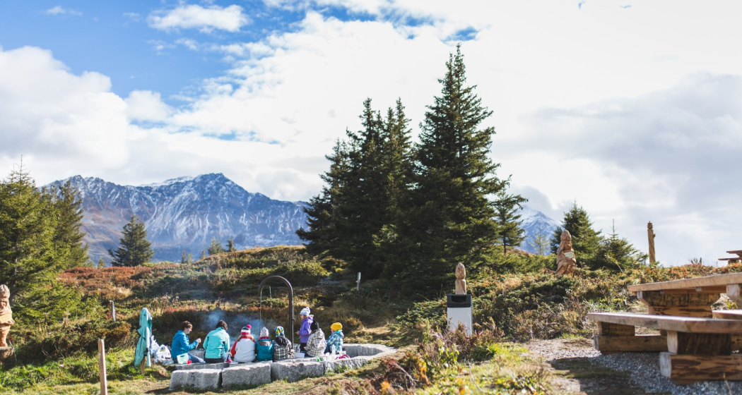 Wetterwicht-Platz mit Wirbelwind Grillstellen