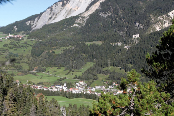 View of Surava and Brienz/Brinzauls View of Surava and Brienz/Brinzauls