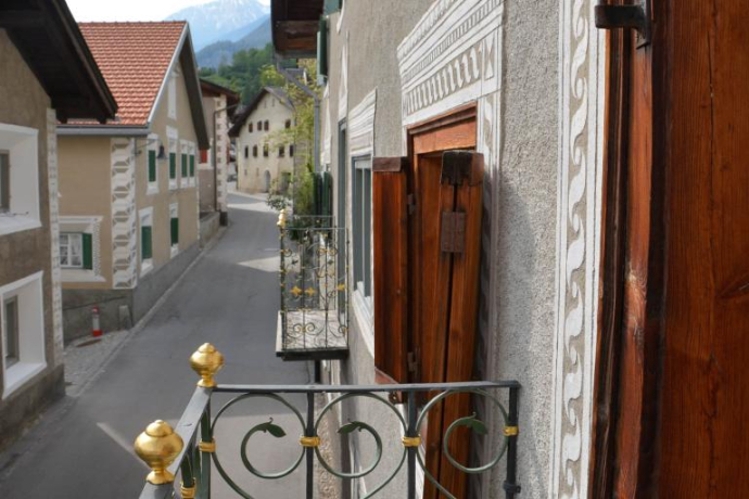 View from the balcony of Haus Cos to the village street. View from the balcony of Haus Cos to the village street.