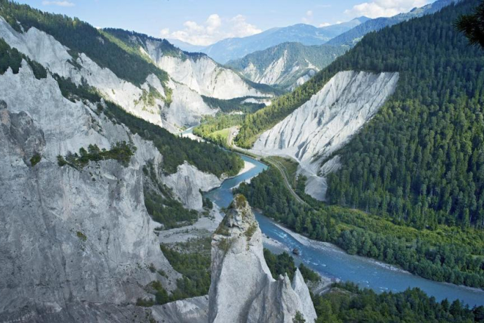 Rhine Gorge (Ruinaulta) Rhine Gorge (Ruinaulta)