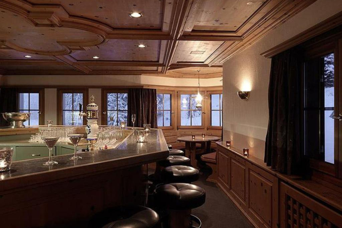 Dieschen-Bar Lenzerheide Dieschen-Bar Lenzerheide
