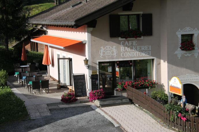 Pasticceria-Panetteria-Caffè Rechsteiner (Samnaun-Compatsch) (oua_23885554_image) Pasticceria-Panetteria-Caffè Rechsteiner (Samnaun-Compatsch) (oua_23885554_image)