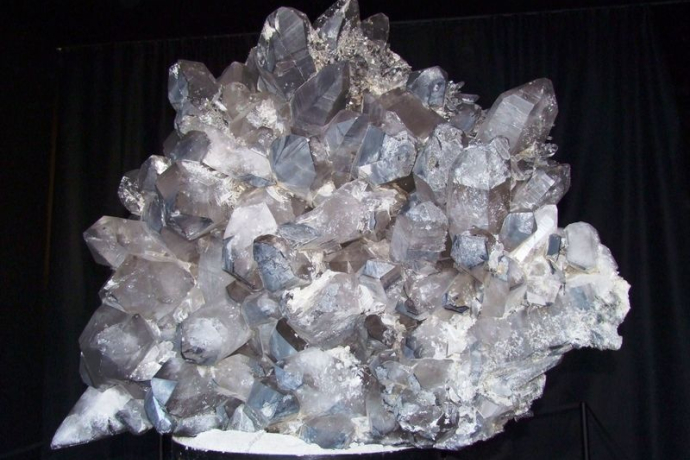 Bergkristallgruppe «Sonne des Péz Regina», Lumbrein (oua_23982537_image)