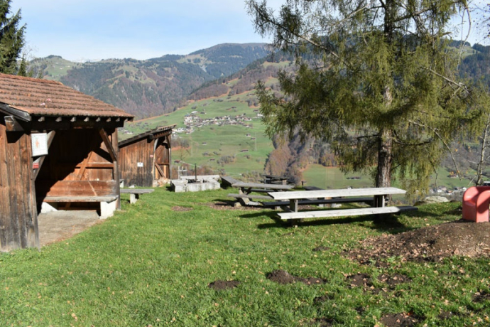 Grillplatz / Feuerstelle Brachboden Jenaz (oua_26221920_image)