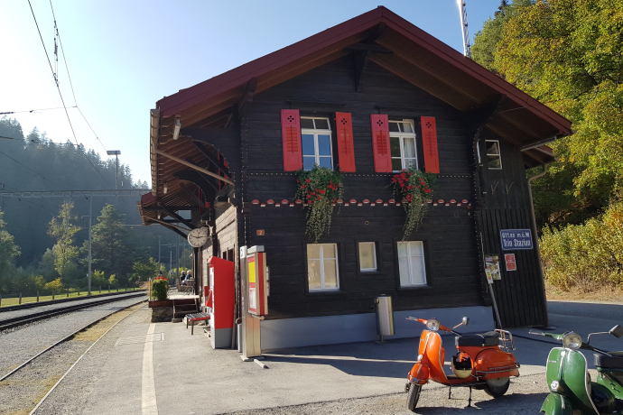 Bahnhof Trin Staziun Bahnhof Trin Staziun