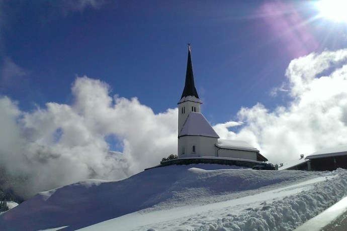 Evangelical Church Tenna (oua_43230409_image)