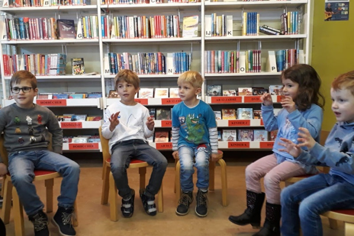 Bibliothek Obersaxen Bibliothek Obersaxen