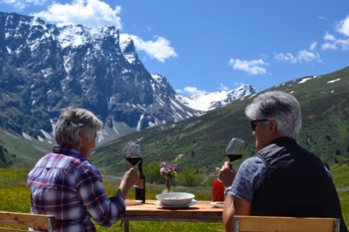 Muntanela Radons (oua_50999125_image)