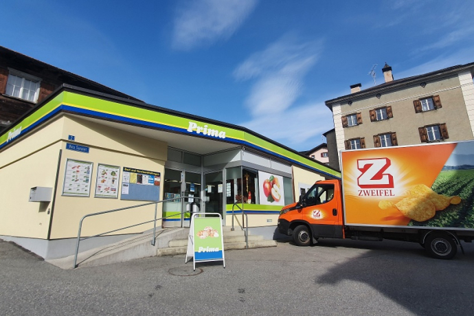 Volg Laden Salouf (oua_53988857_image)