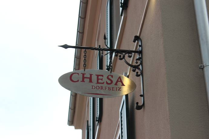 Dorfbeiz CHESA Dorfbeiz CHESA