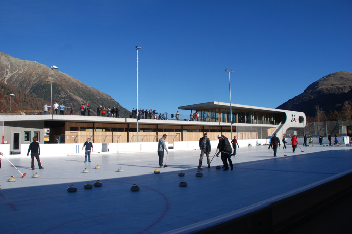 Arène des Promulines de l'ère glaciaire, Samedan (oua_605632801_image) Arène des Promulines de l'ère glaciaire, Samedan (oua_605632801_image)