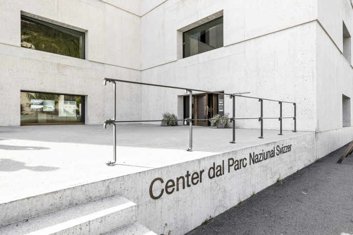 Gäste-Information Zernez (oua_611258738_image) Gäste-Information Zernez (oua_611258738_image)