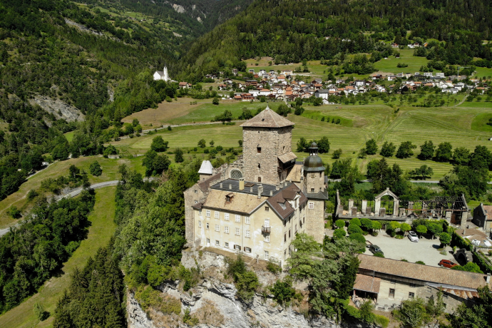 Castello Ortenstein (oua_611519758_image) Castello Ortenstein (oua_611519758_image)