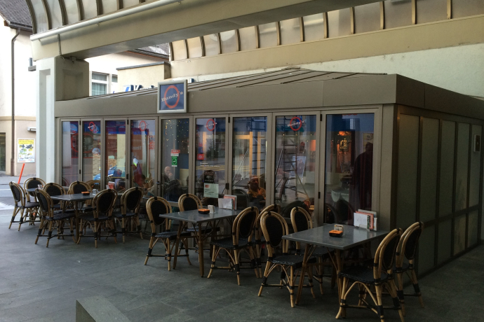 Bundy's Bistro (oua_611519814_image) Bundy's Bistro (oua_611519814_image)