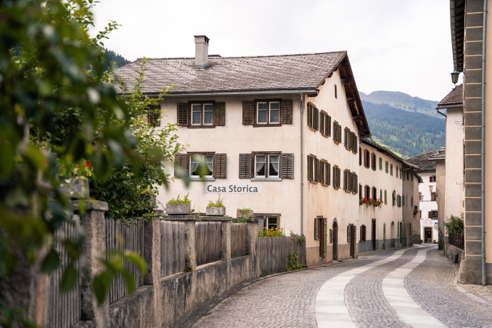 CasaStorica Andeer – Bühne für Geschichten und Kultur (oua_611519821_image) CasaStorica Andeer – Bühne für Geschichten und Kultur (oua_611519821_image)