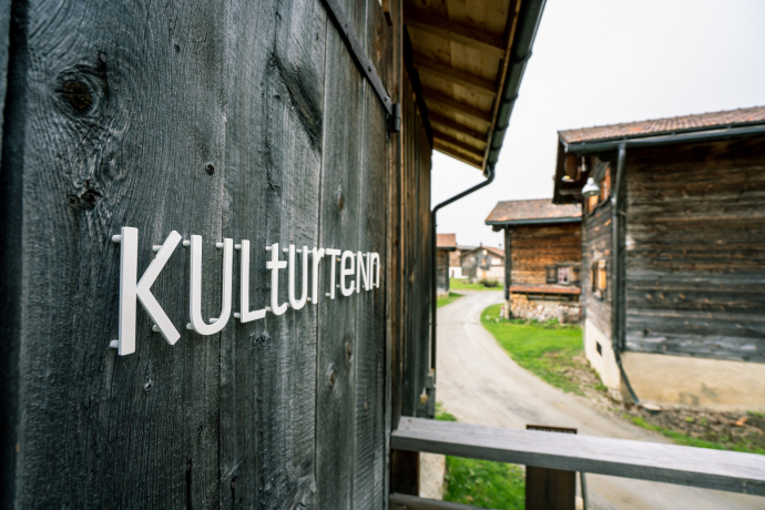 Kulturtenn Obermutten (oua_612633494_image) Kulturtenn Obermutten (oua_612633494_image)
