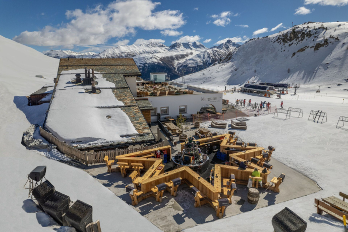 Sternbar Marguns (oua_620272391_image)