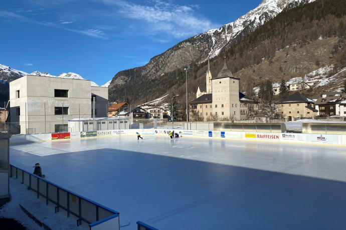 Eisplatz (Center da Sport) Eisplatz (Center da Sport)