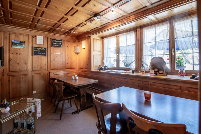 Innenausstattung Ustria Mundaun in Castrisch Innenausstattung Ustria Mundaun in Castrisch