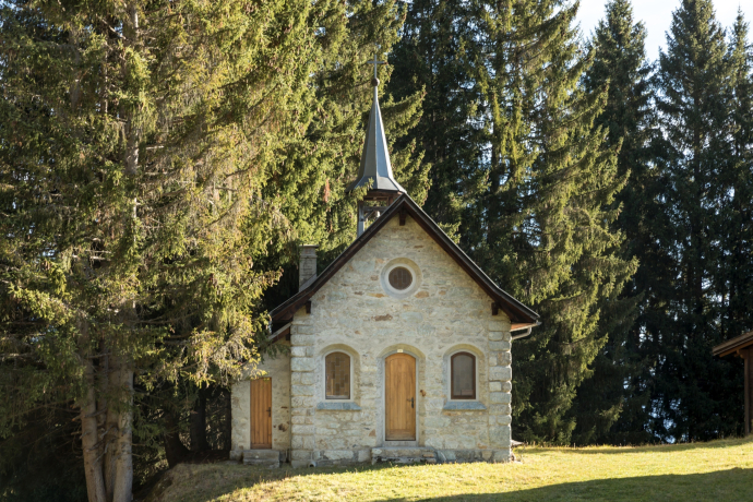 Katholische Bruder Klaus Kapelle in Ladir Katholische Bruder Klaus Kapelle in Ladir