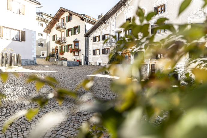 Bügl Plazetta Bügl Plazetta