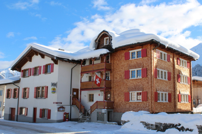 Hotel Pèz Regina - Winteransicht