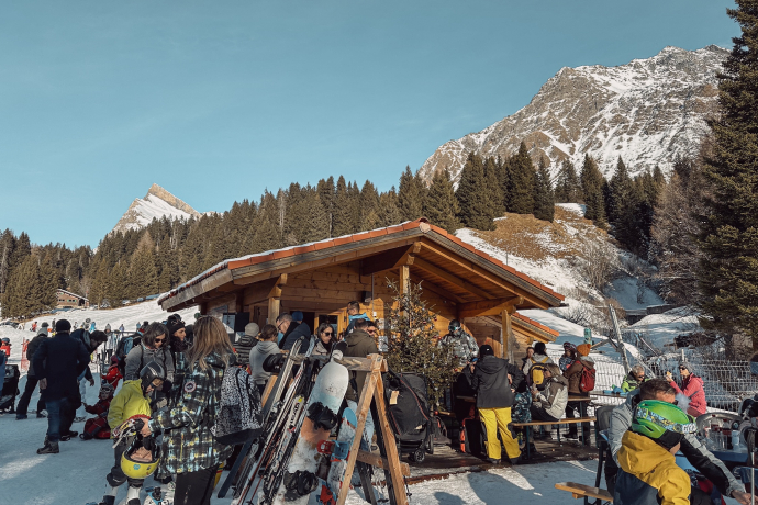 Buvette Acubona (oua_94217952_image) Buvette Acubona (oua_94217952_image)