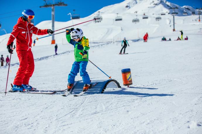 Schweizer Skischule Scuol – Ftan AG (oua_94468656_image) Schweizer Skischule Scuol – Ftan AG (oua_94468656_image)