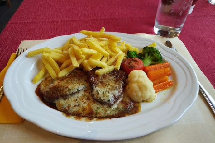 Restaurant Cresta (ctd_4202c044-44ee-48a9-9f4f-f4f6ed75fb29_image)