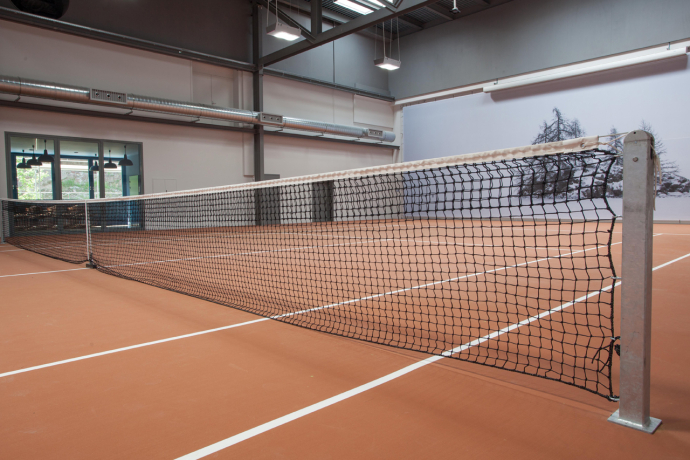 Tennishalle in der alten Spinnerei (ctd_9c03003f-a7e5-4c7d-92b2-c82cdd4025e0_image) Tennishalle in der alten Spinnerei (ctd_9c03003f-a7e5-4c7d-92b2-c82cdd4025e0_image)