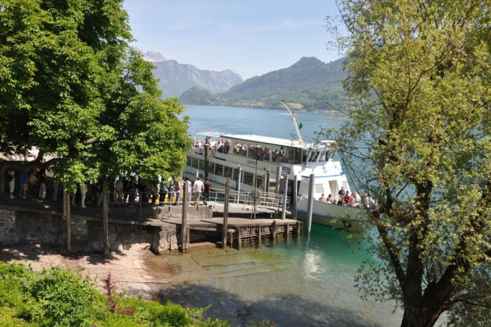 Walensee Schifffahrt (ctd_fe26d4bf-16ed-4e00-81de-9afe2a2c1af5_image) Walensee Schifffahrt (ctd_fe26d4bf-16ed-4e00-81de-9afe2a2c1af5_image)